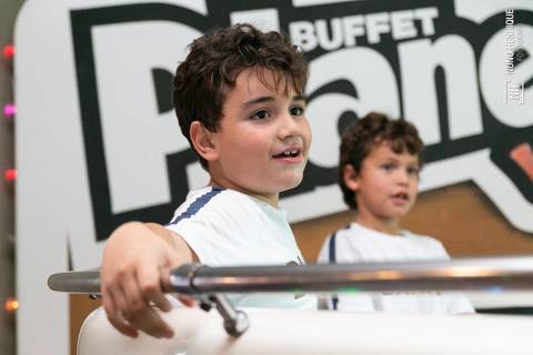 Foto da festa de aniversário do João Pedro, em clima de jogo do Palmeiras no Buffet Play Kids Pompéia, em São Paulo.'