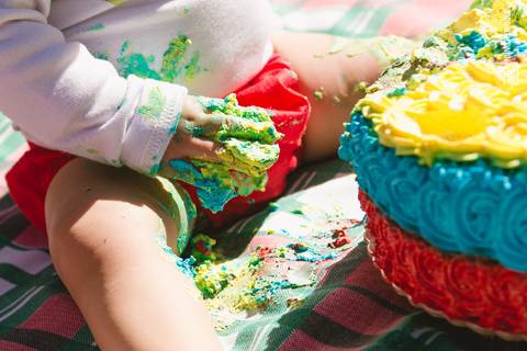 Smash the Cake da Izadora, feito no Parque Ibirapuera em São Paulo. Decoração por Les Parties.'