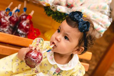 Festa infantil da Izadora com decoração da Branca de Neve, realizada na zona sul de São Paulo no bairro de Americanópolis.'