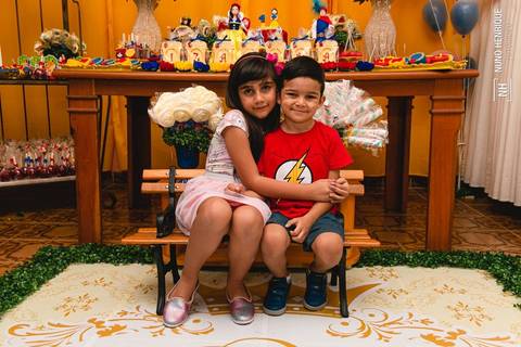 Festa infantil da Izadora com decoração da Branca de Neve, realizada na zona sul de São Paulo no bairro de Americanópolis.'