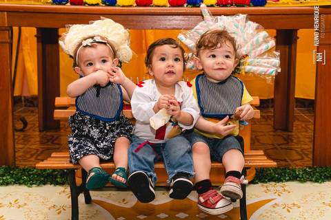 Festa infantil da Izadora com decoração da Branca de Neve, realizada na zona sul de São Paulo no bairro de Americanópolis.'