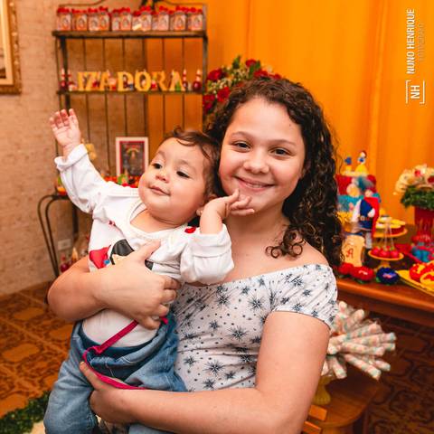 Festa infantil da Izadora com decoração da Branca de Neve, realizada na zona sul de São Paulo no bairro de Americanópolis.'