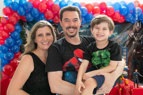 Festa de aniversário de 5 anos do Matias no Buffet Spasso Power com os personagens Hulk, Capitão América, Homem Aranha, Thor, Homem de Ferro e Thanos da Mister Marcelo personagens na cidade de São Paulo.'