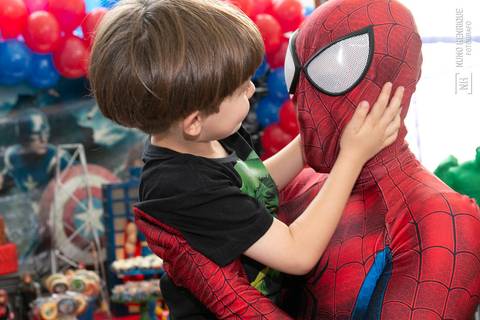 Festa de aniversário de 5 anos do Matias no Buffet Spasso Power com os personagens Hulk, Capitão América, Homem Aranha, Thor, Homem de Ferro e Thanos da Mister Marcelo personagens na cidade de São Paulo.'