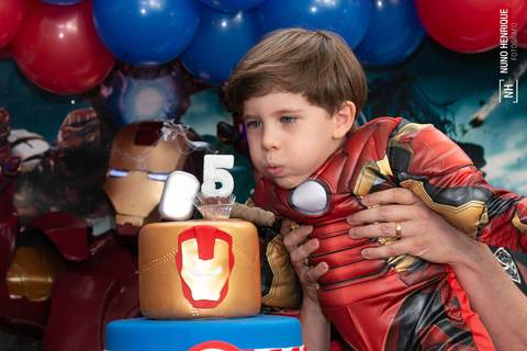 Festa de aniversário de 5 anos do Matias no Buffet Spasso Power com os personagens Hulk, Capitão América, Homem Aranha, Thor, Homem de Ferro e Thanos da Mister Marcelo personagens na cidade de São Paulo.'