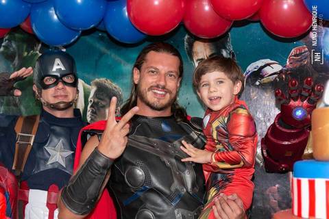 Festa de aniversário de 5 anos do Matias no Buffet Spasso Power com os personagens Hulk, Capitão América, Homem Aranha, Thor, Homem de Ferro e Thanos da Mister Marcelo personagens na cidade de São Paulo.'