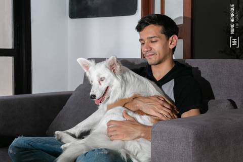 Ensaio fotográfico para divulgação nas redes sociais (Facebook, Instagram, Tinder e Linkedin) com o Márcio Moraes realizado no bairro de Moema, em São Paulo.'