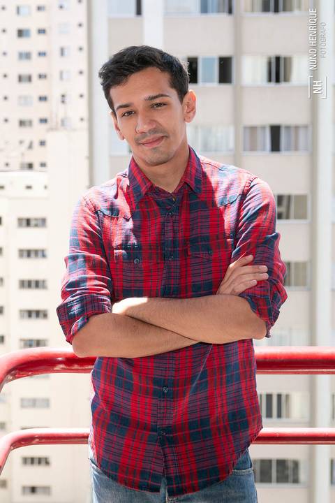 Ensaio fotográfico para divulgação nas redes sociais (Facebook, Instagram, Tinder e Linkedin) com o Márcio Moraes realizado no bairro de Moema, em São Paulo.'