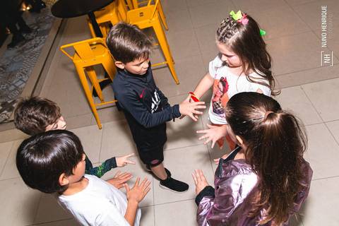 Festa infantil com tema de balada da Isabella Martins realizada no Buffet Planeta Kids, unidade Alphaville em São Paulo.'