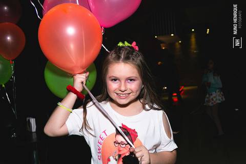 Festa infantil com tema de balada da Isabella Martins realizada no Buffet Planeta Kids, unidade Alphaville em São Paulo.'