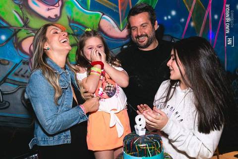 Festa infantil com tema de balada da Isabella Martins realizada no Buffet Planeta Kids, unidade Alphaville em São Paulo.'