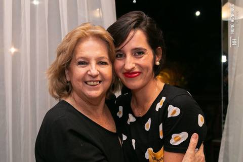 Festa infantil com toda a família reunida para celebrar do aniversário de 1 ano do Luigi.'