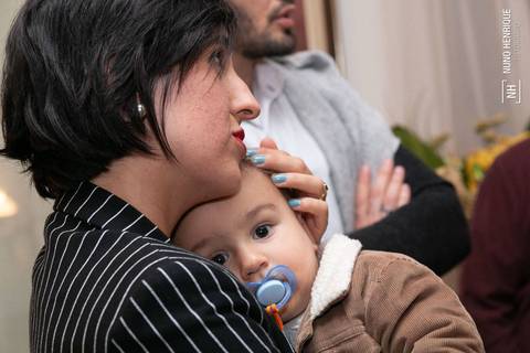Festa infantil com toda a família reunida para celebrar do aniversário de 1 ano do Luigi.'
