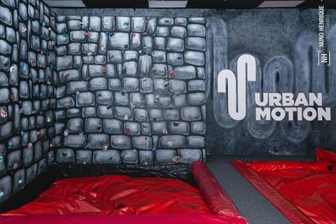 Festa infantil dos irmãos Valentina e Pedro no Urban Motion Morumbi com os amigos e colegas da escola Mapple Bear.'