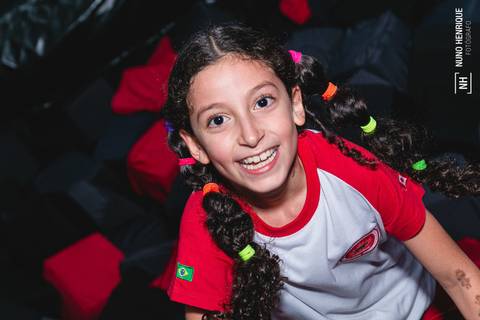 Festa infantil dos irmãos Valentina e Pedro no Urban Motion Morumbi com os amigos e colegas da escola Mapple Bear.'