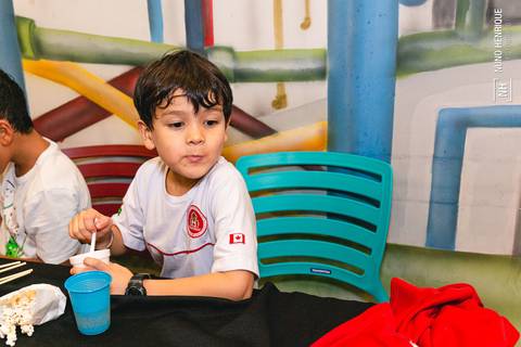 Festa infantil dos irmãos Valentina e Pedro no Urban Motion Morumbi com os amigos e colegas da escola Mapple Bear.'