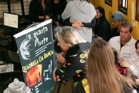 Fotos do espetáculo de dança contemporânea 