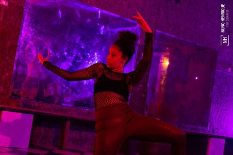 Fotos do espetáculo de dança contemporânea