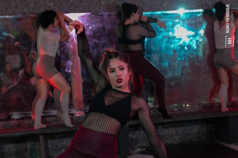 Fotos do espetáculo de dança contemporânea