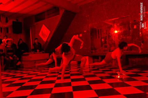 Fotos do espetáculo de dança contemporânea