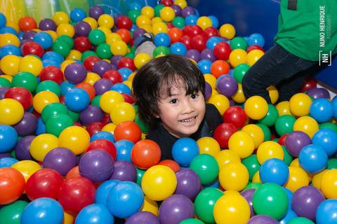 Fotos da festa infantil de 5 anos do Ian no Buffet Além d'Alegria Prime, na zona leste de São Paulo.'