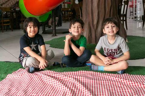 Fotos da festa infantil de 5 anos do Ian no Buffet Além d'Alegria Prime, na zona leste de São Paulo.'
