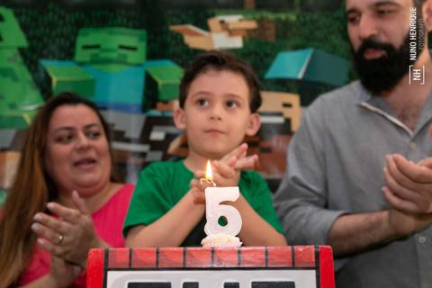 Fotos da festa infantil de 5 anos do Ian no Buffet Além d'Alegria Prime, na zona leste de São Paulo.'