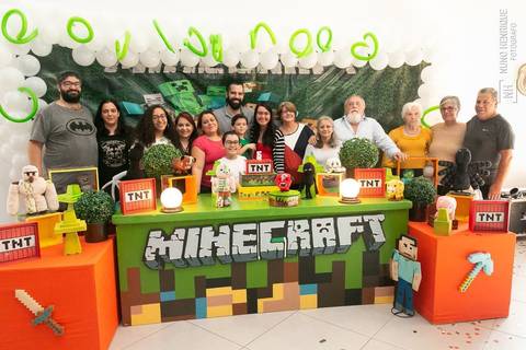 Fotos da festa infantil de 5 anos do Ian no Buffet Além d'Alegria Prime, na zona leste de São Paulo.'