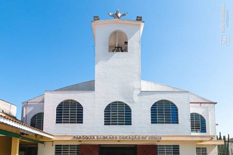 Cerimônia de batismo do João Lucas realizada na Igreja do Sagrado Coração de Jesus, zona sul de São Paulo.'