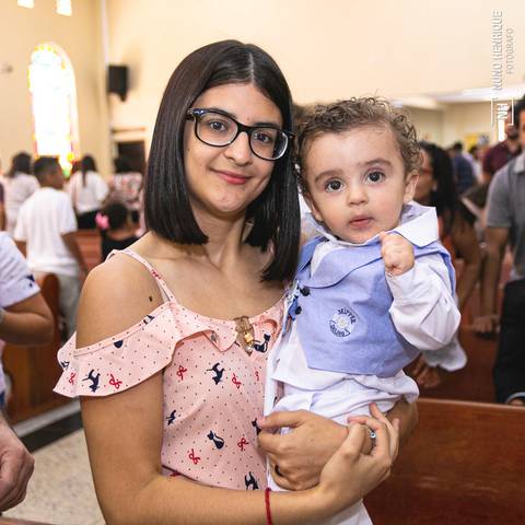 Cerimônia de batismo do João Lucas realizada na Igreja do Sagrado Coração de Jesus, zona sul de São Paulo.'