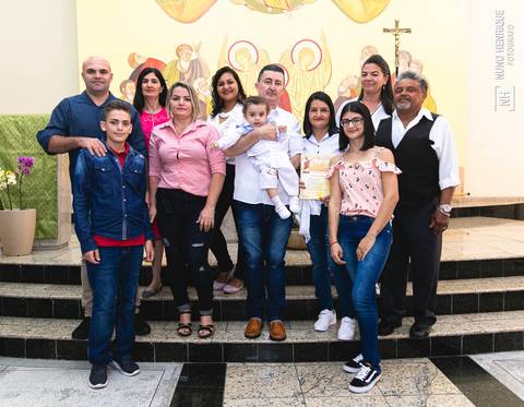 Cerimônia de batismo do João Lucas realizada na Igreja do Sagrado Coração de Jesus, zona sul de São Paulo.'