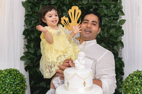 Cerrimônia de batizado da Isabella Ota na Paróquia Nossa Senhora Aparecida de Moema, em São Paulo.'