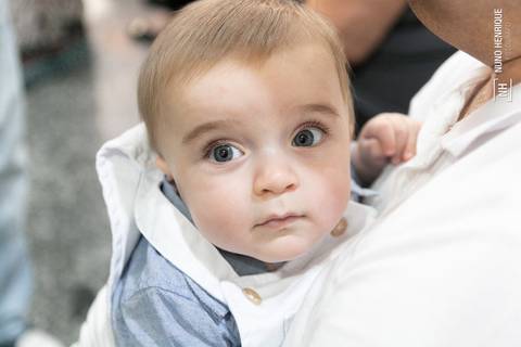 Cerimônia de batizado do Pedro Mendes realizada na Paróquia Nossa Senhora da Esperança, no bairro de Moema em São Paulo.'