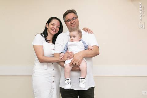 Cerimônia de batizado do Pedro Mendes realizada na Paróquia Nossa Senhora da Esperança, no bairro de Moema em São Paulo.'