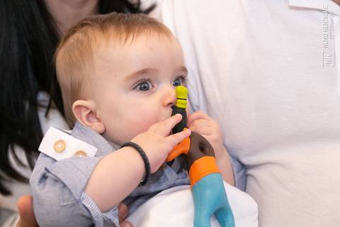 Cerimônia de batizado do Pedro Mendes realizada na Paróquia Nossa Senhora da Esperança, no bairro de Moema em São Paulo.'