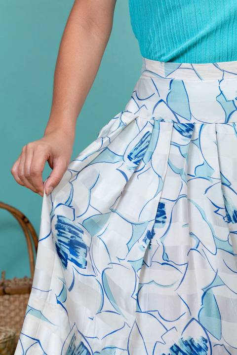 Ensaio de lookbook para divulgação de novos garimpos do Devant Vintage Brechó, localizado na zona oeste de São Paulo.'