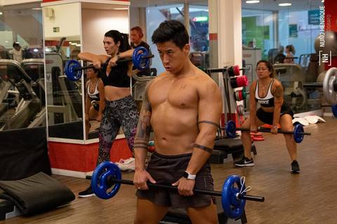 Aula de Cross HIIT na academia Inova, dentro do Shopping Praça da Moça em Diadema.'