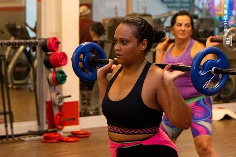 Aula de Cross HIIT na academia Inova, dentro do Shopping Praça da Moça em Diadema.'
