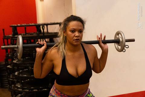 Aula de Cross HIIT na academia Inova, dentro do Shopping Praça da Moça em Diadema.'