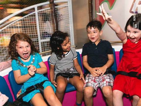 Aniversário infantil da Beatriz com tema Turma da Mônica realizado no Buffet Kid Recanto Santana'