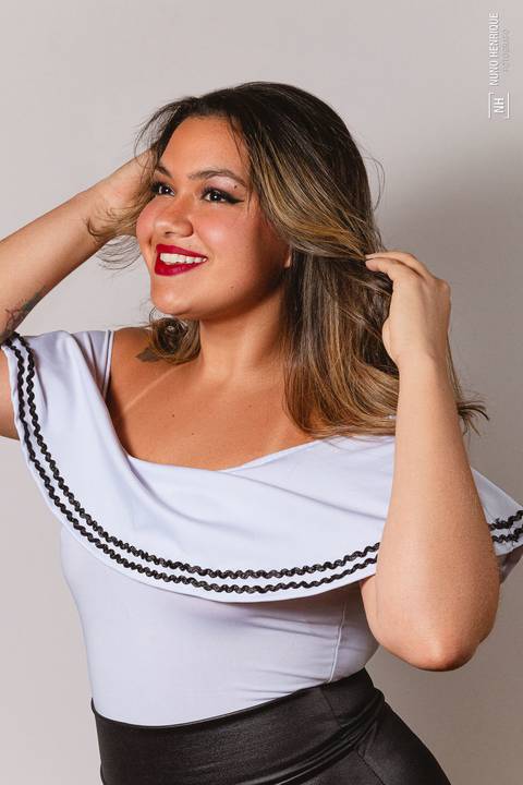 Ensaio pessoal com a Fernanda Ambar em estúdio montado na sala de sua casa localizada na zona norte da cidade de São Paulo.'