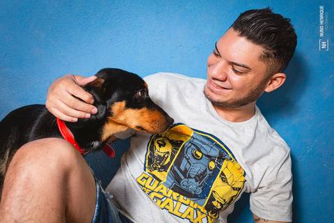 Ensaio fotográfico com o David Lima feito em casa para celebrar seus 30 anos de vida!'