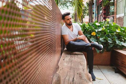 Ensaio com o modelo Thiago Oliveira na Rua Oscar Freire em São Paulo.'