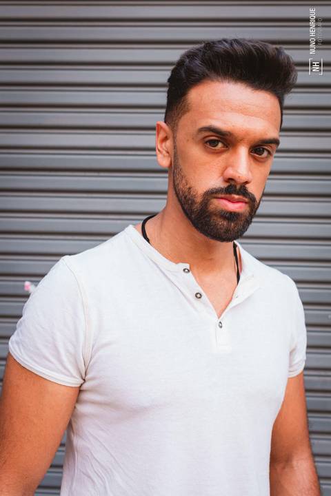 Ensaio com o modelo Thiago Oliveira na Rua Oscar Freire em São Paulo.'