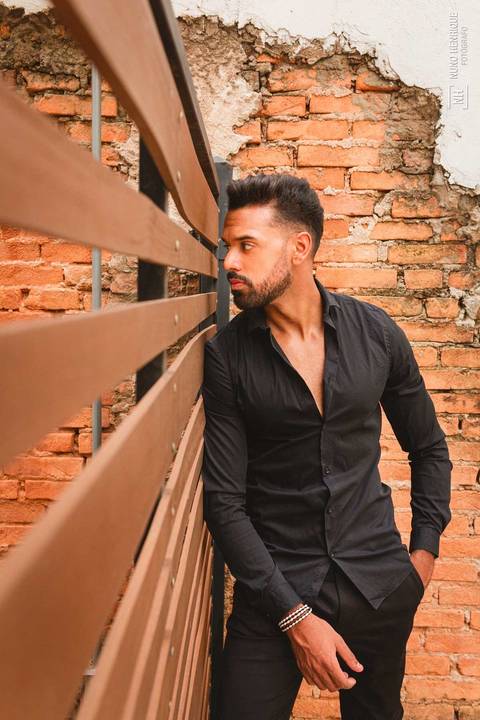 Ensaio com o modelo Thiago Oliveira na Rua Oscar Freire em São Paulo.'