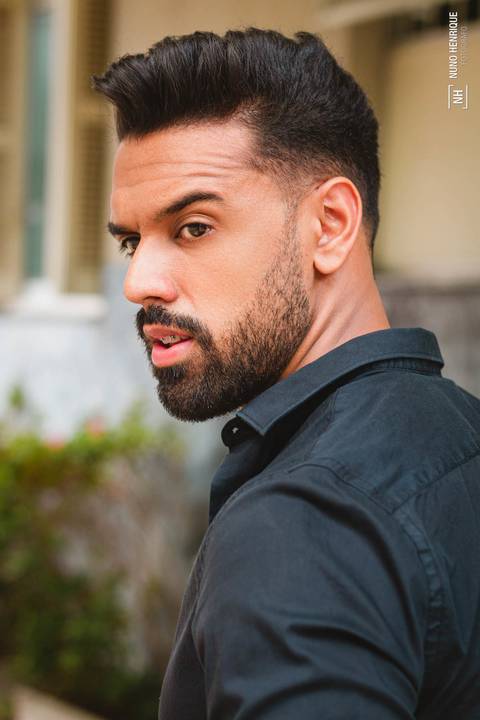 Ensaio com o modelo Thiago Oliveira na Rua Oscar Freire em São Paulo.'