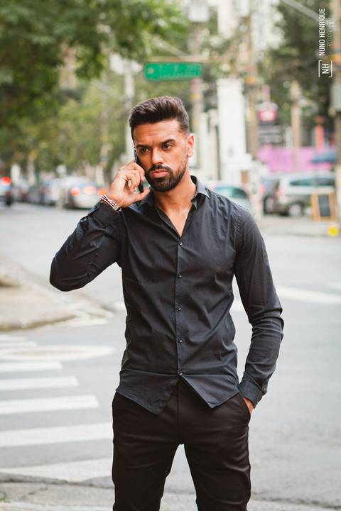 Ensaio com o modelo Thiago Oliveira na Rua Oscar Freire em São Paulo.'