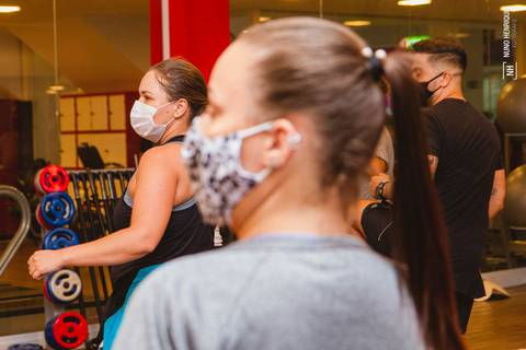 Aula de Fit Dance na Academia Inova Diadema, dentro do Shopping Praça da Moça.'