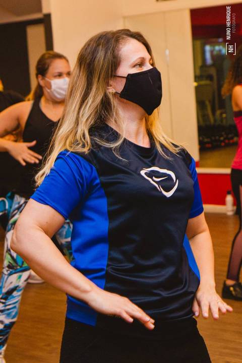 Aula de Fit Dance na Academia Inova Diadema, dentro do Shopping Praça da Moça.'