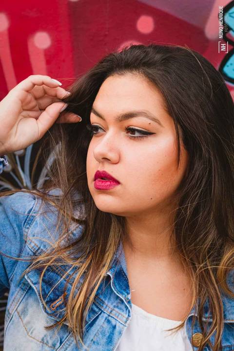 Ensaio fotográfico com a Fernanda Ambar no Beco do Batman, na cidade de São Paulo.'